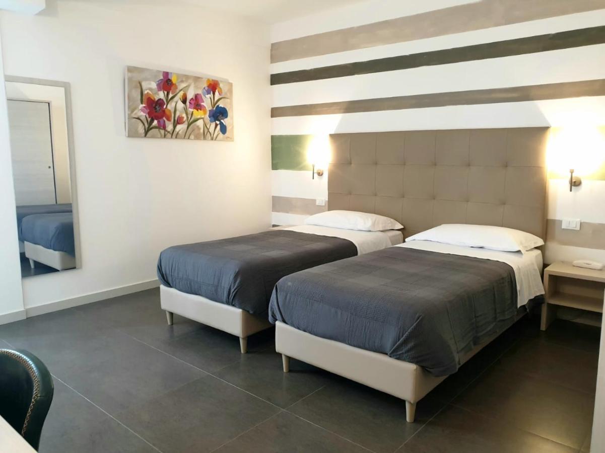 Hotel Grel كيارامونتي غولفي المظهر الخارجي الصورة